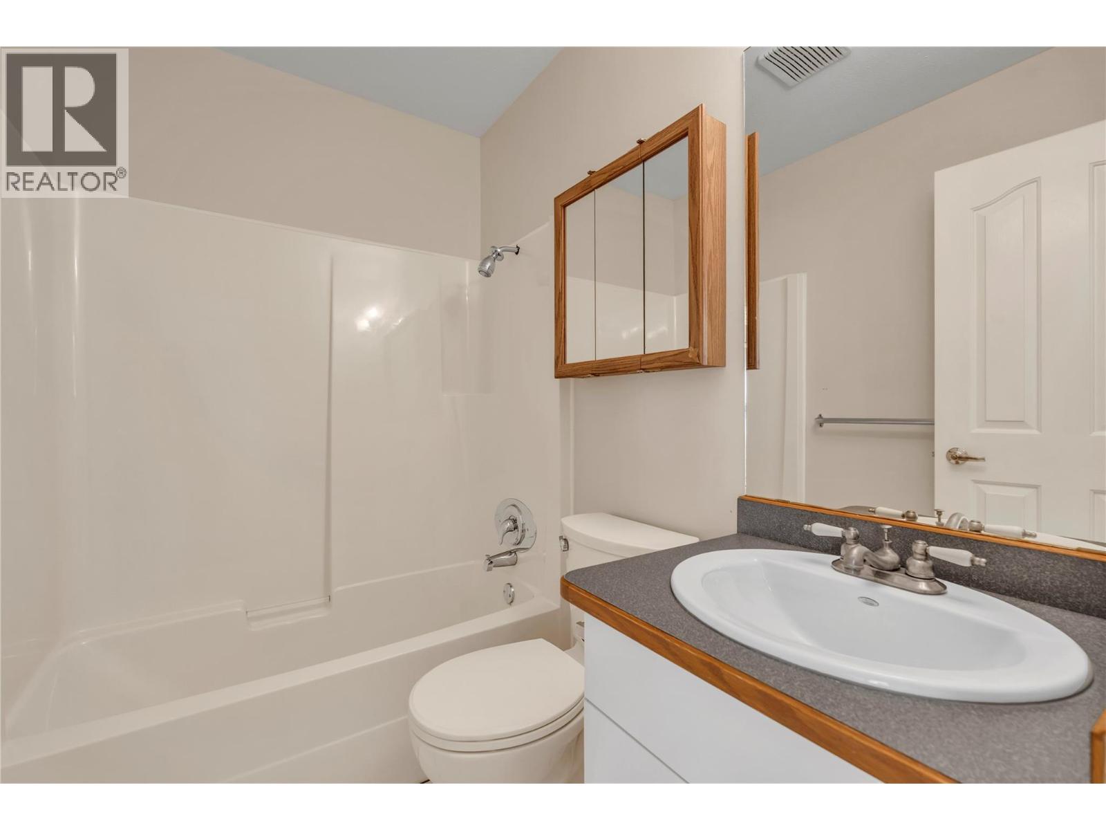 3400 Wilson Street Unit# 137, Penticton, British Columbia  V2A 8H9 - Photo 7 - 10403324