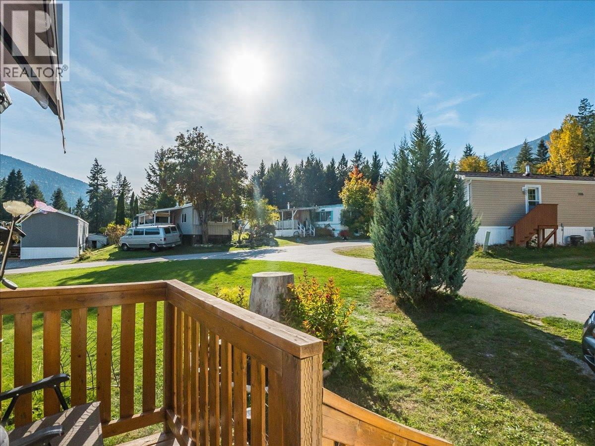 2905 Lower Six Mile Road Unit# 10, Nelson, British Columbia  V1L 6L7 - Photo 6 - 10403109