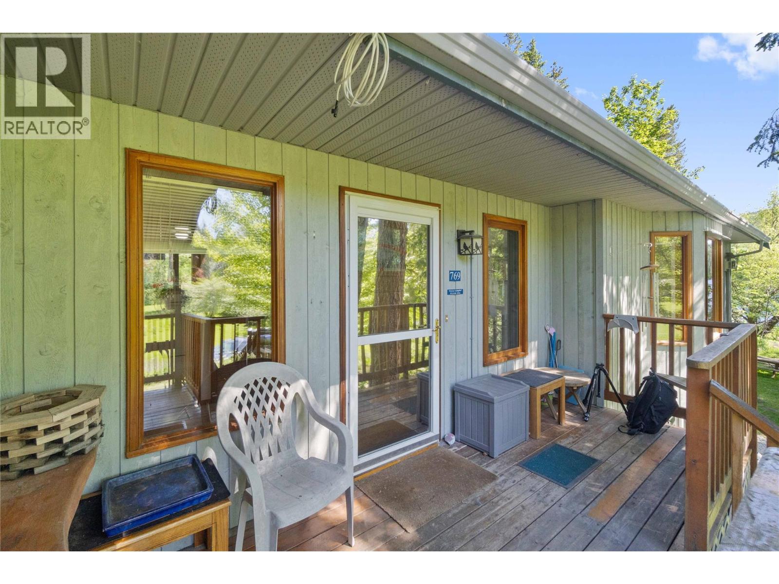 769 & 771 Gardom Lake Road, Enderby, British Columbia  V0E 1V3 - Photo 12 - 10402777
