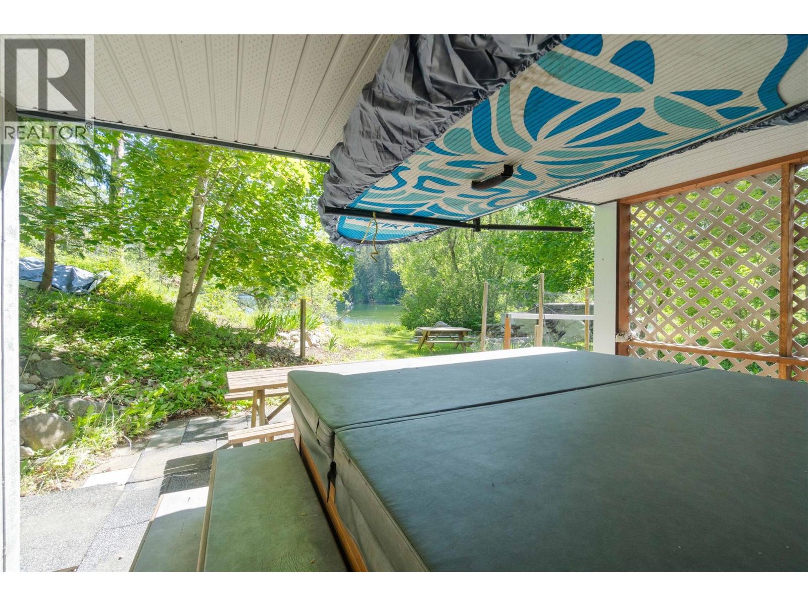 769 & 771 Gardom Lake Road, Enderby, British Columbia  V0E 1V3 - Photo 37 - 10402777