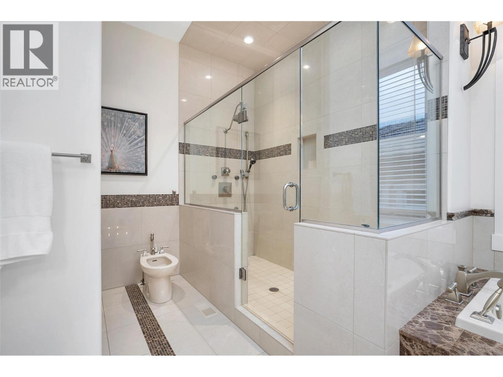 1981 Capistrano Drive, Kelowna, British Columbia  V1V 2N1 - Photo 20 - 10403372