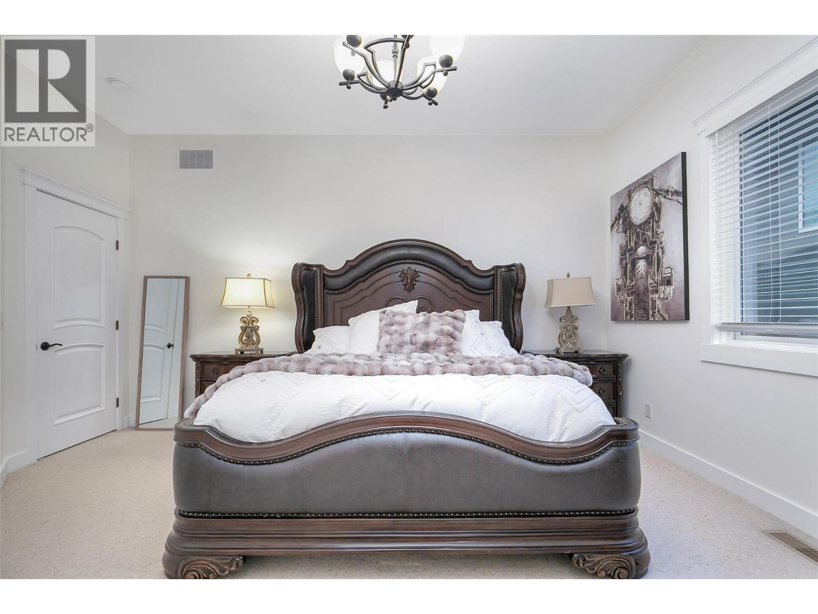 1981 Capistrano Drive, Kelowna, British Columbia  V1V 2N1 - Photo 25 - 10403372