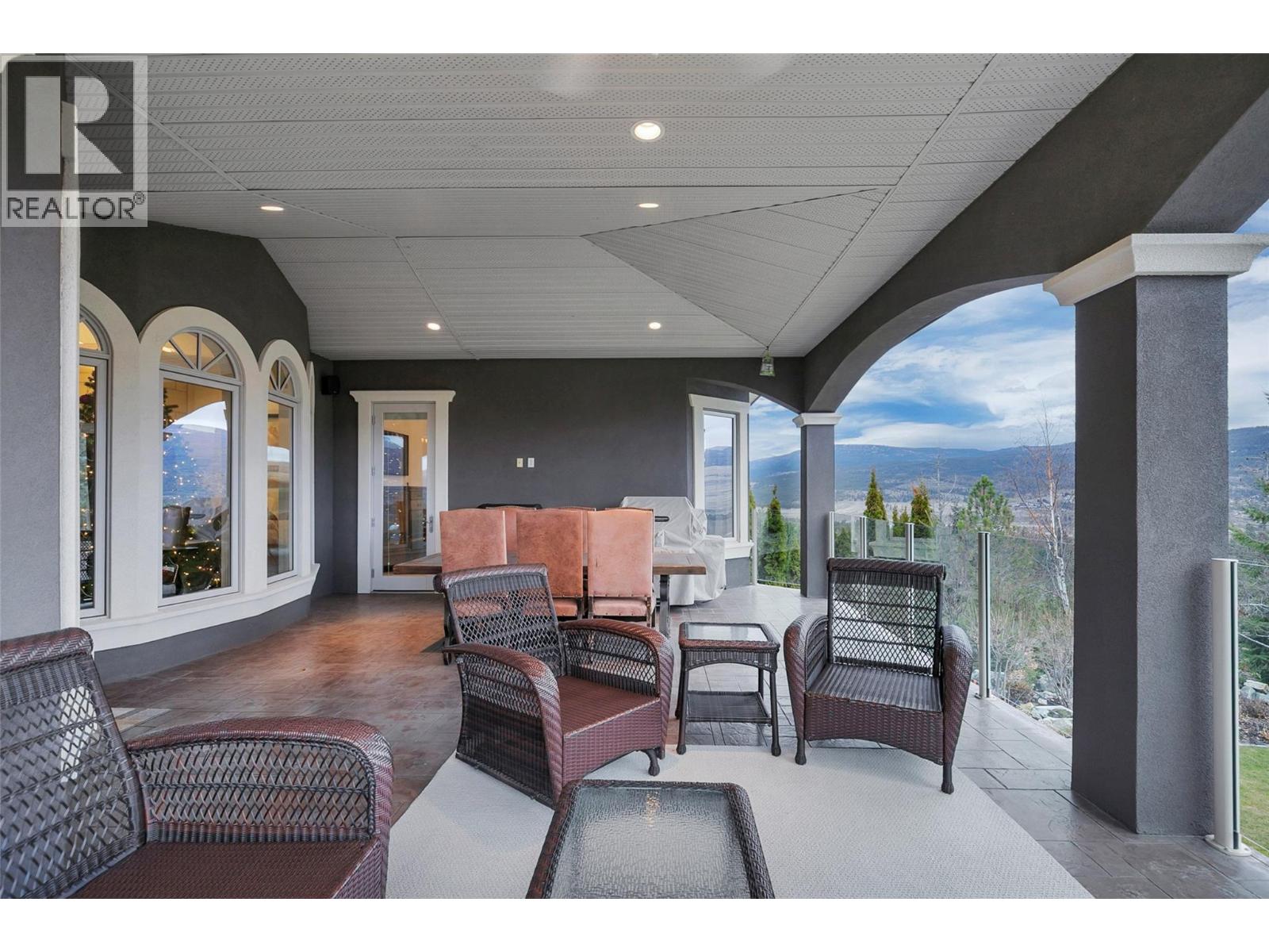 1981 Capistrano Drive, Kelowna, British Columbia  V1V 2N1 - Photo 58 - 10403372