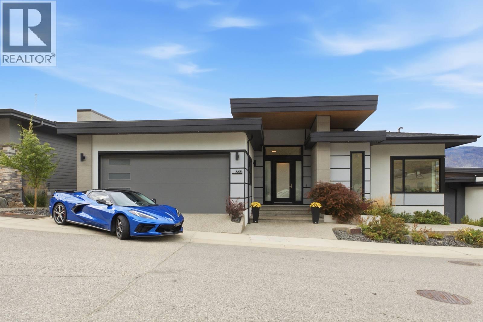 3671 Mckinley Beach Drive, Kelowna, British Columbia  V1V 3G2 - Photo 2 - 10403327