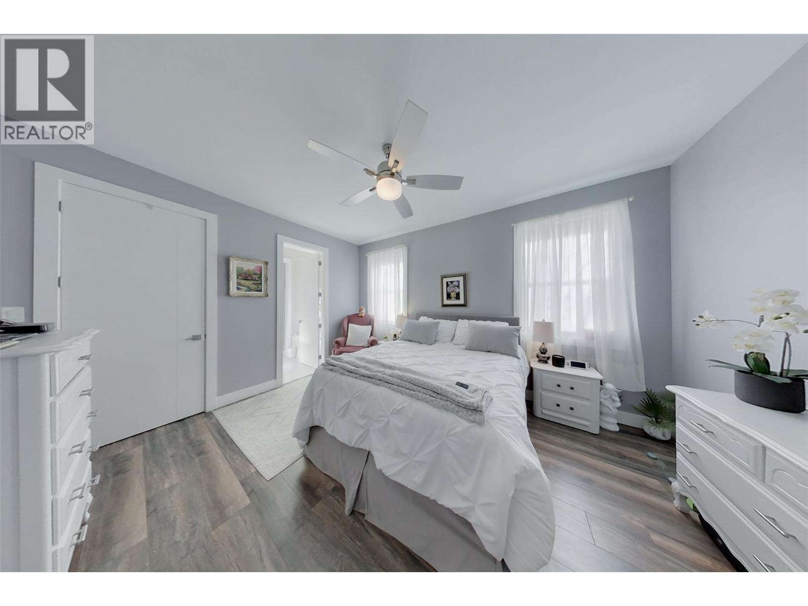 3807 Fairwinds Drive, Osoyoos, British Columbia  V0H 1V4 - Photo 11 - 10403267