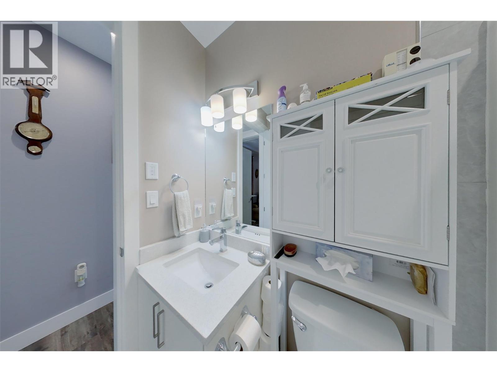 3807 Fairwinds Drive, Osoyoos, British Columbia  V0H 1V4 - Photo 17 - 10403267