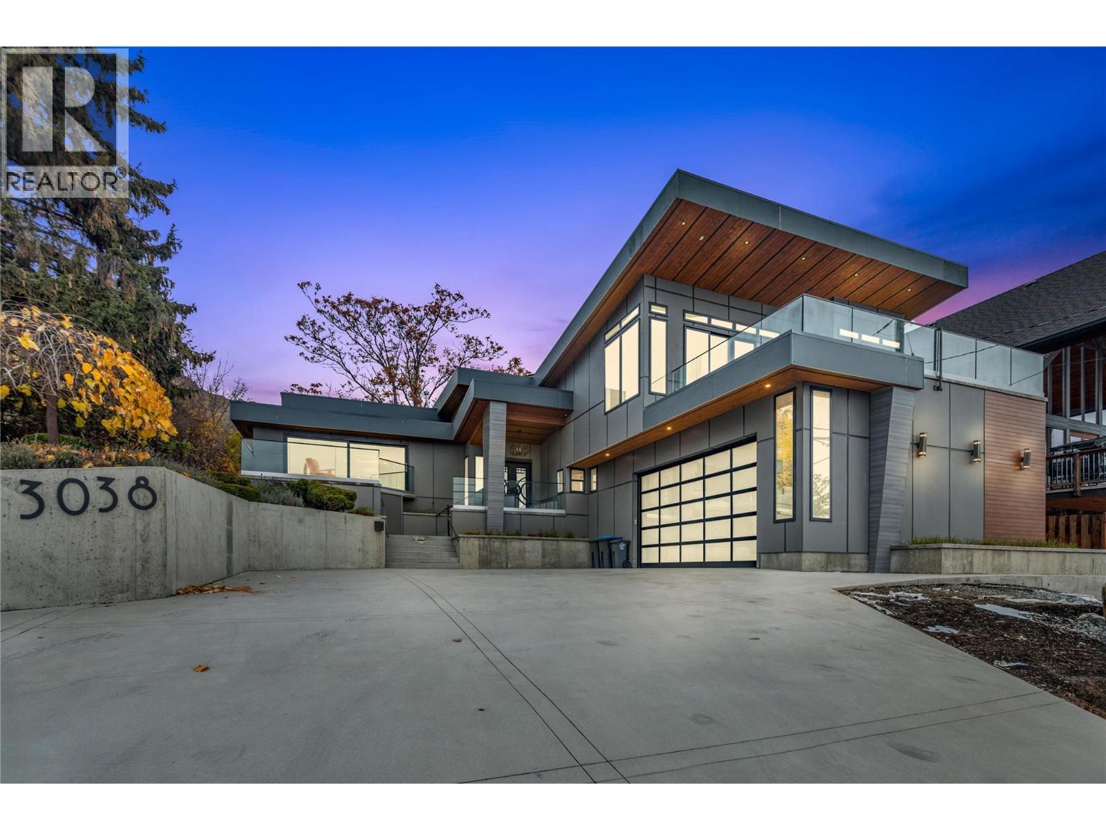 3038 Ourtoland Road, West Kelowna, British Columbia  V1Z 2H8 - Photo 1 - 10402812