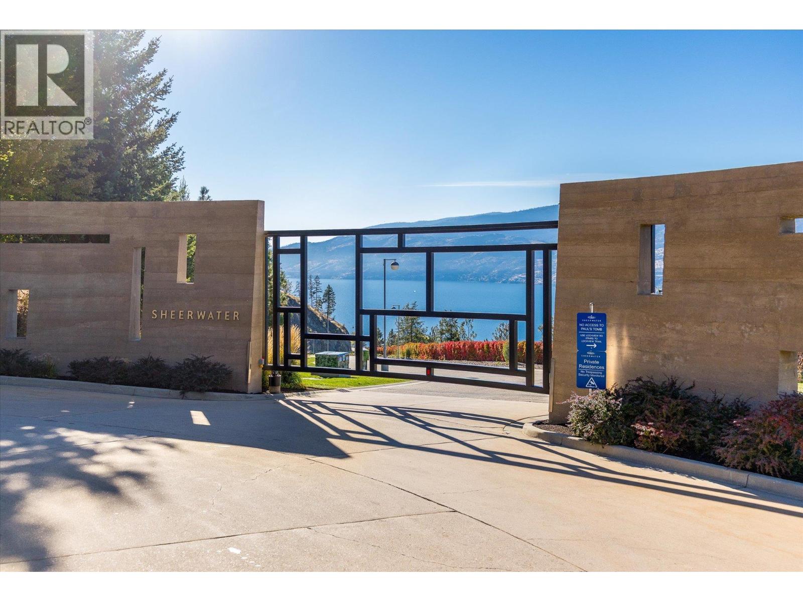 180 Sheerwater Court Unit# 8, Kelowna, British Columbia  V1V 2X1 - Photo 1 - 10402678