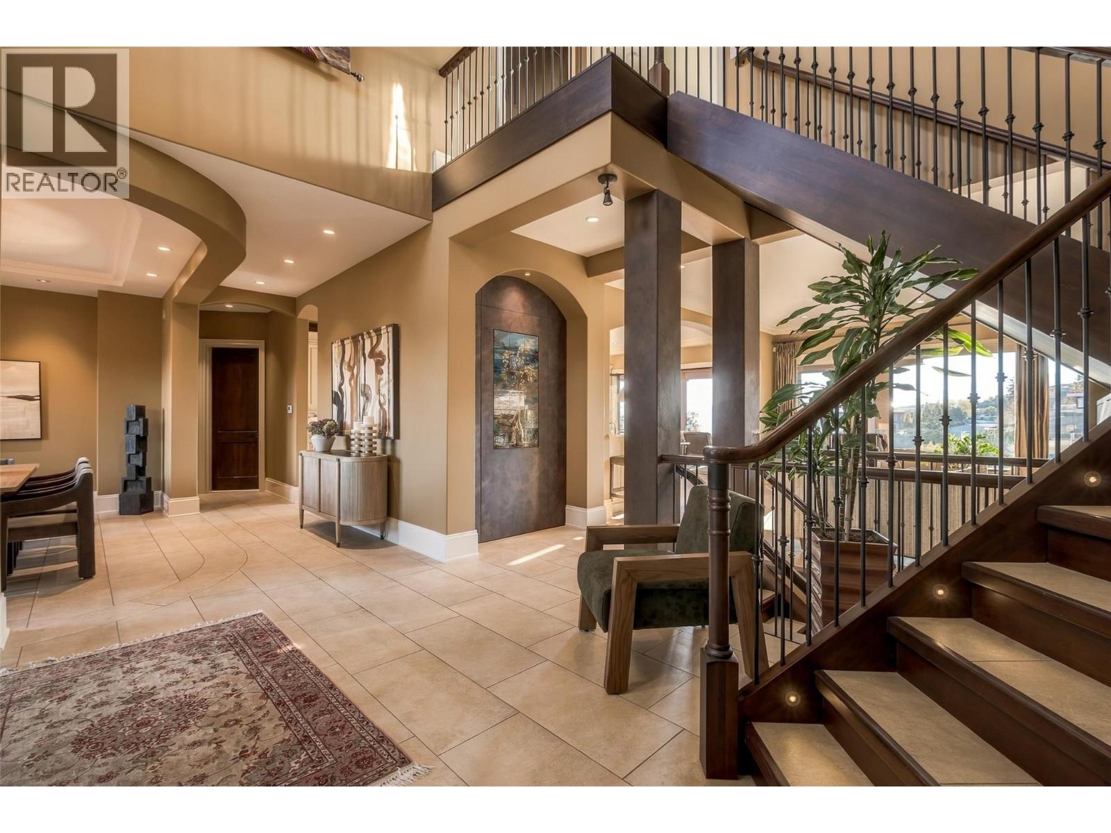 706 Highpointe Court, Kelowna, British Columbia  V1V 2Y3 - Photo 11 - 10402987