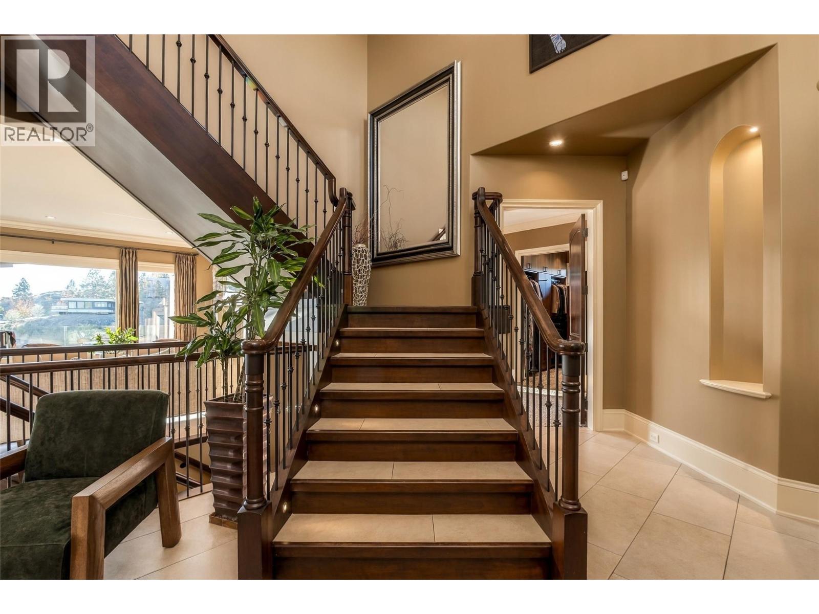 706 Highpointe Court, Kelowna, British Columbia  V1V 2Y3 - Photo 40 - 10402987