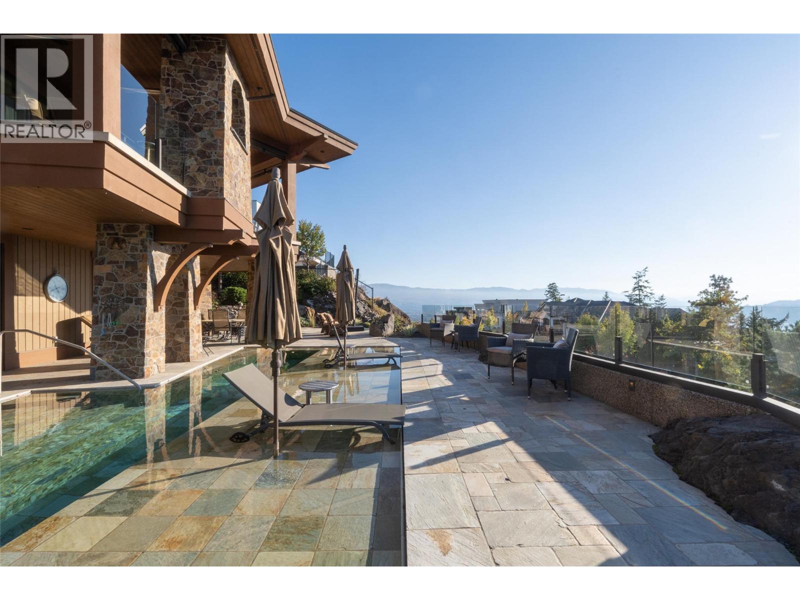 706 Highpointe Court, Kelowna, British Columbia  V1V 2Y3 - Photo 47 - 10402987