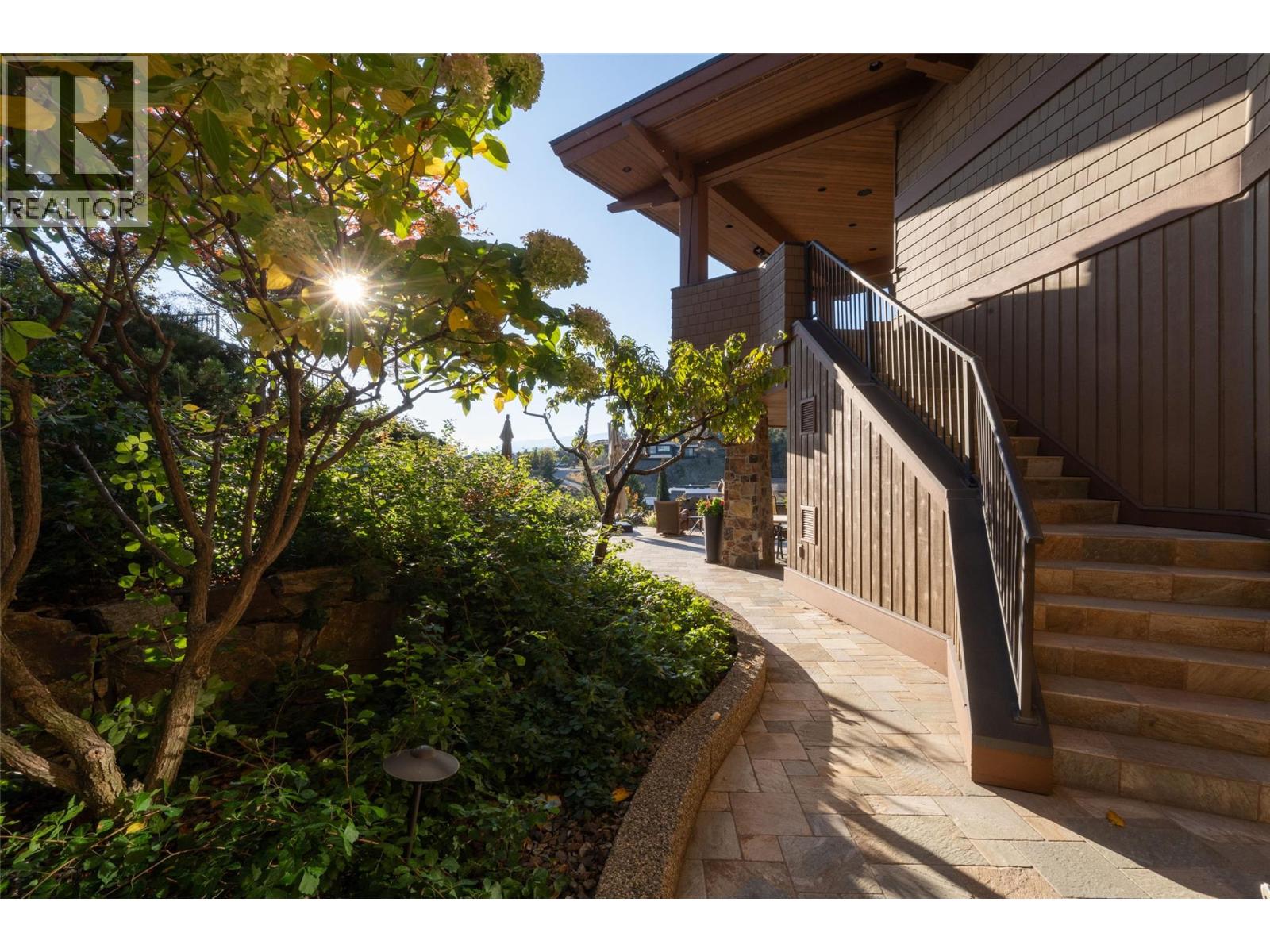 706 Highpointe Court, Kelowna, British Columbia  V1V 2Y3 - Photo 54 - 10402987
