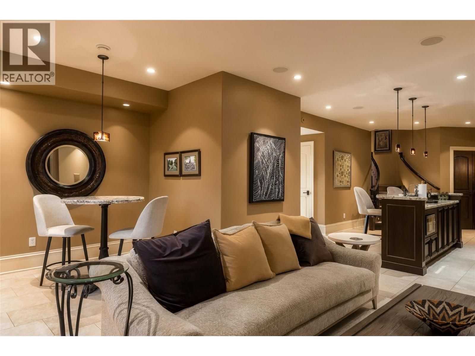 706 Highpointe Court, Kelowna, British Columbia  V1V 2Y3 - Photo 61 - 10402987