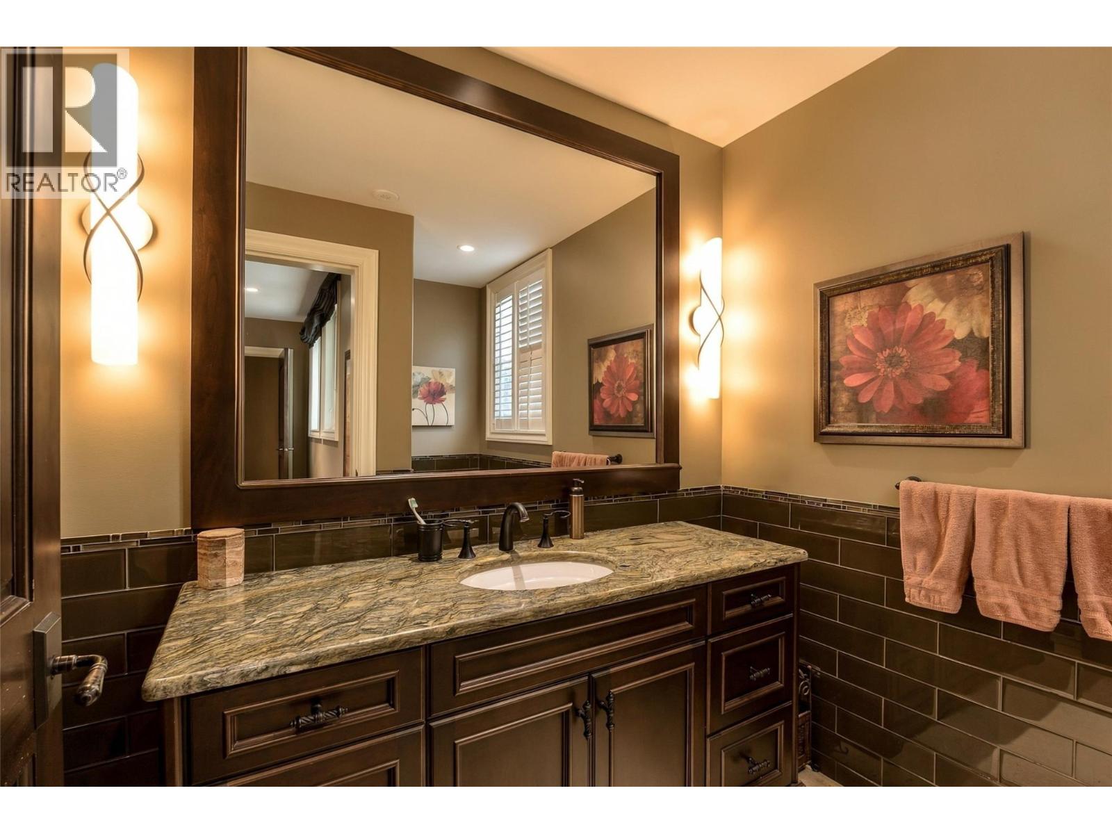 706 Highpointe Court, Kelowna, British Columbia  V1V 2Y3 - Photo 65 - 10402987