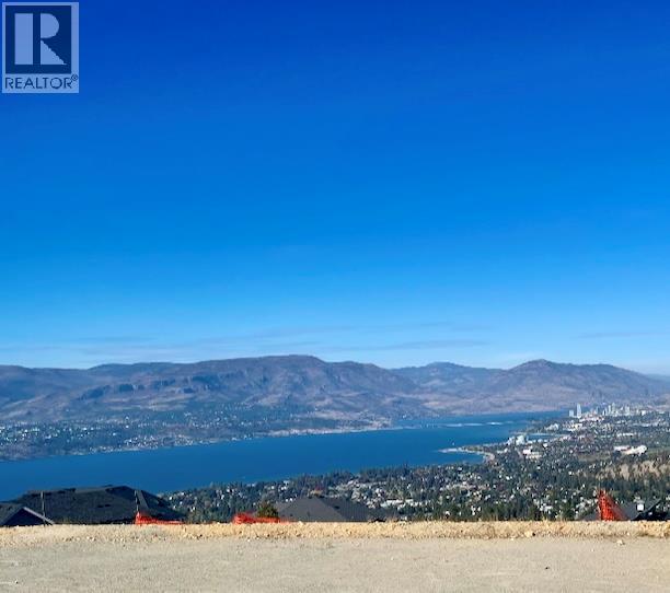 1060 Heweston Avenue, Kelowna, British Columbia  V1W 5H6 - Photo 1 - 10403115