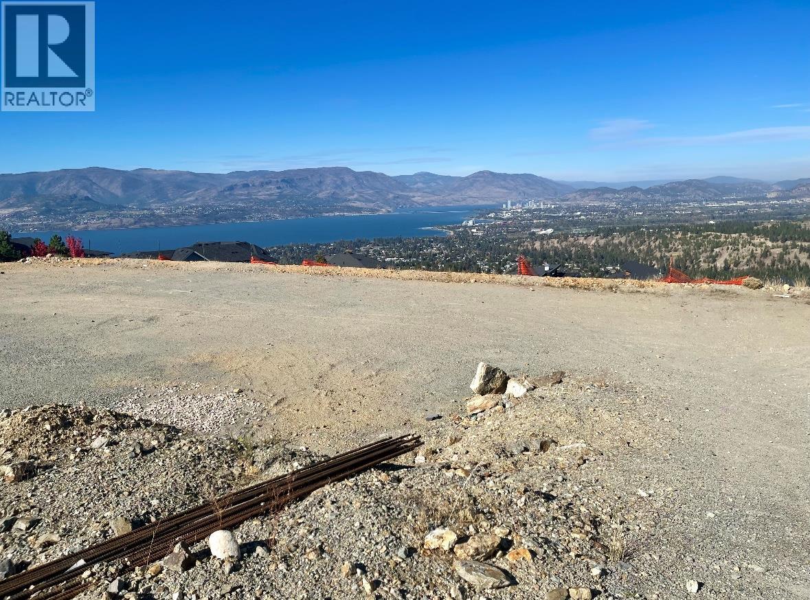 1060 Heweston Avenue, Kelowna, British Columbia  V1W 5H6 - Photo 4 - 10403115