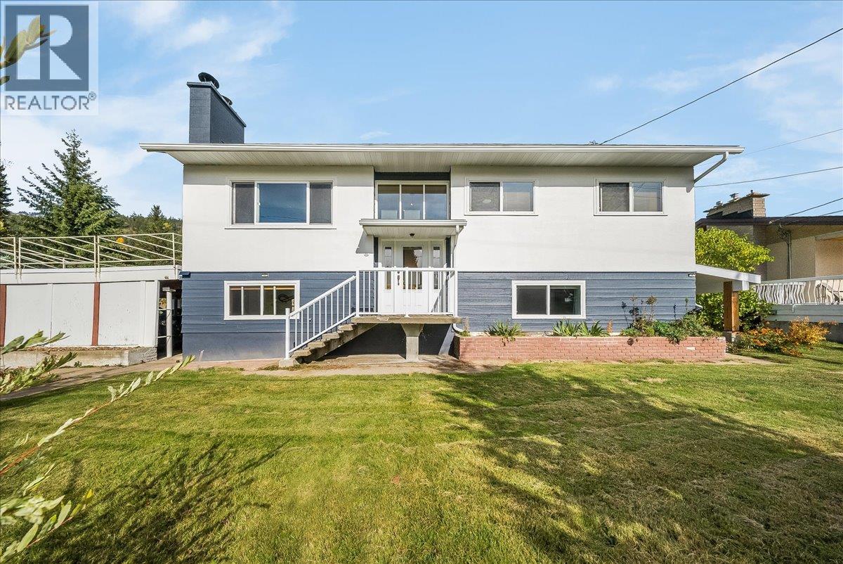 1614 Cook Avenue, Rossland, British Columbia  V0G 1Y0 - Photo 1 - 10403225