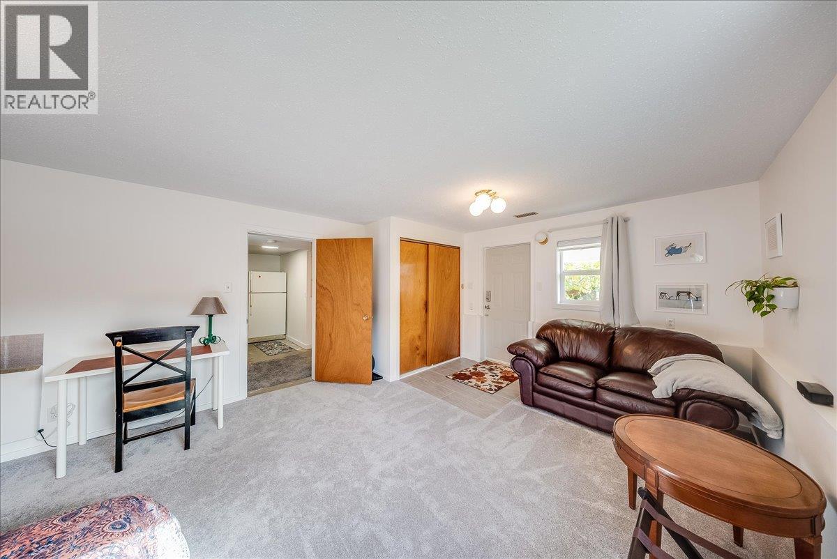 1614 Cook Avenue, Rossland, British Columbia  V0G 1Y0 - Photo 33 - 10403225