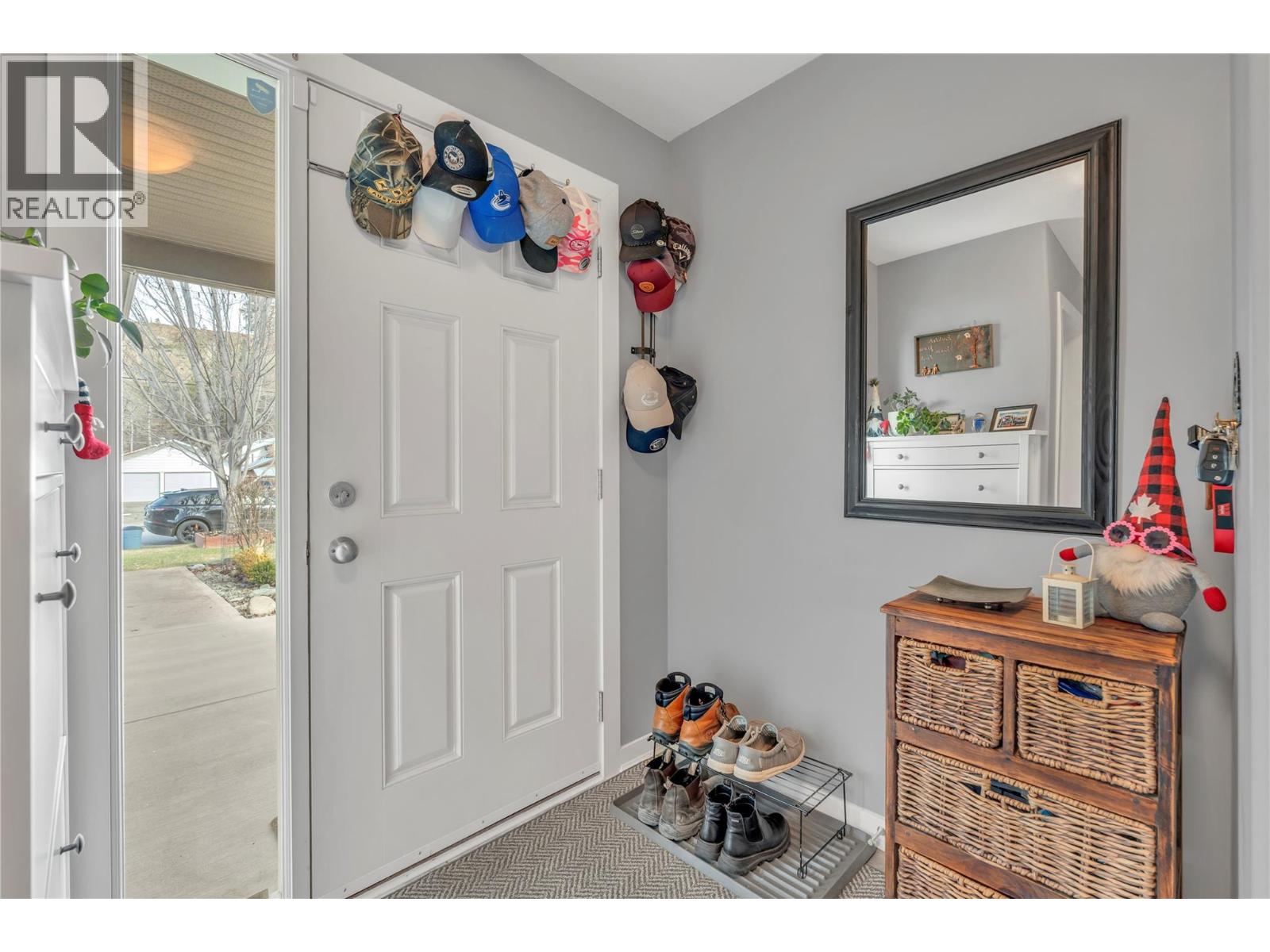 484 Similkameen Avenue, Princeton, British Columbia  V0X 1W0 - Photo 5 - 10403283