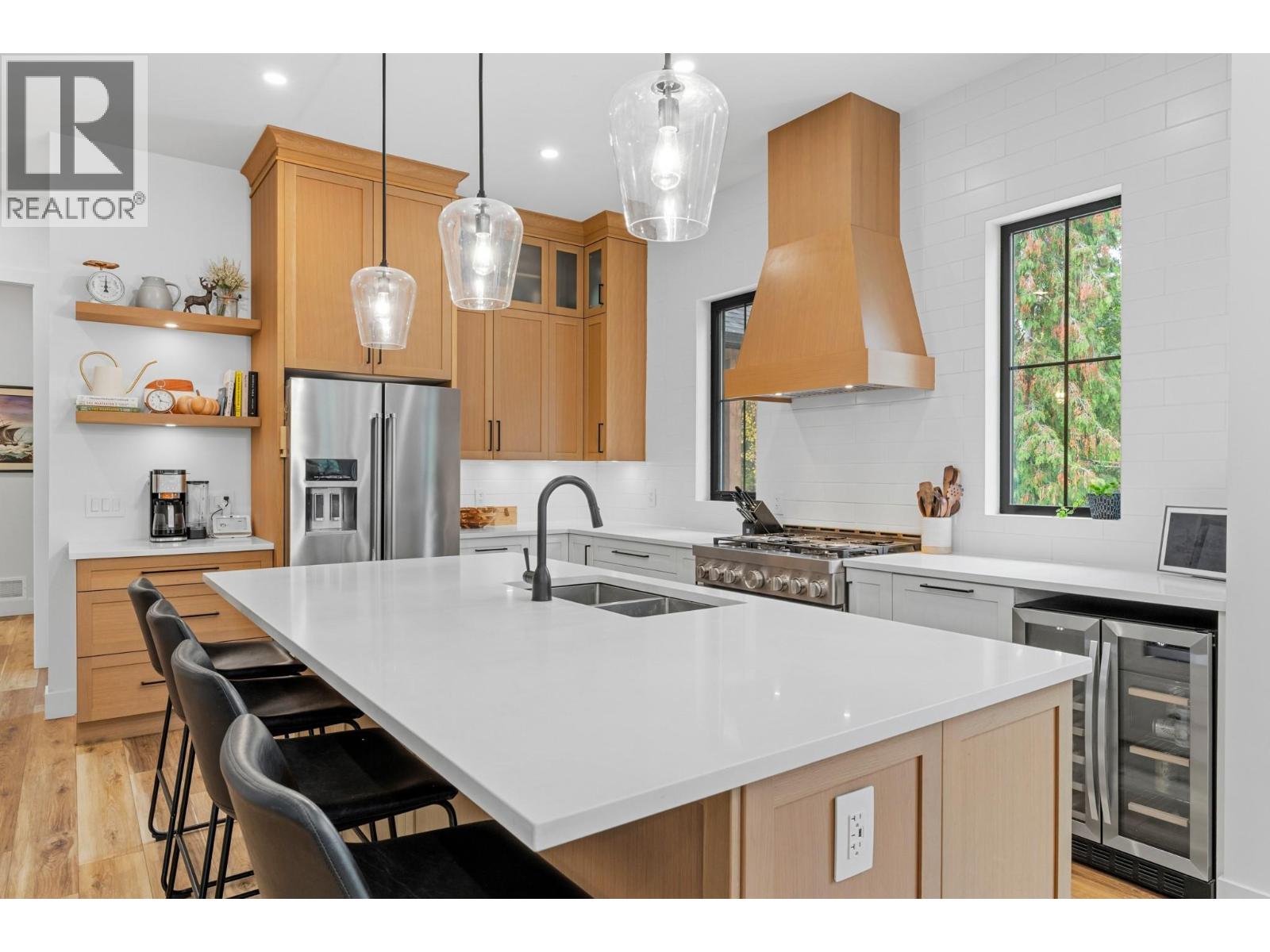 2475 Maquinna Road, Kelowna, British Columbia  V1W 2R9 - Photo 13 - 10403367
