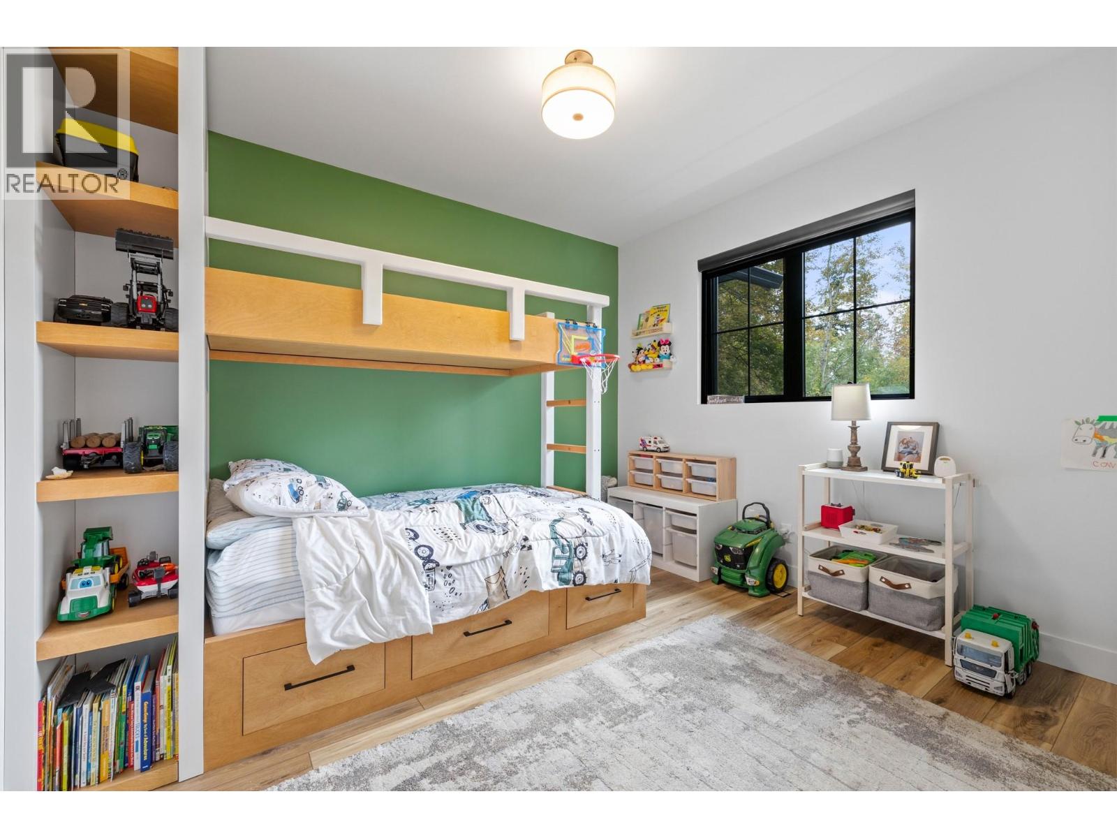 2475 Maquinna Road, Kelowna, British Columbia  V1W 2R9 - Photo 48 - 10403367