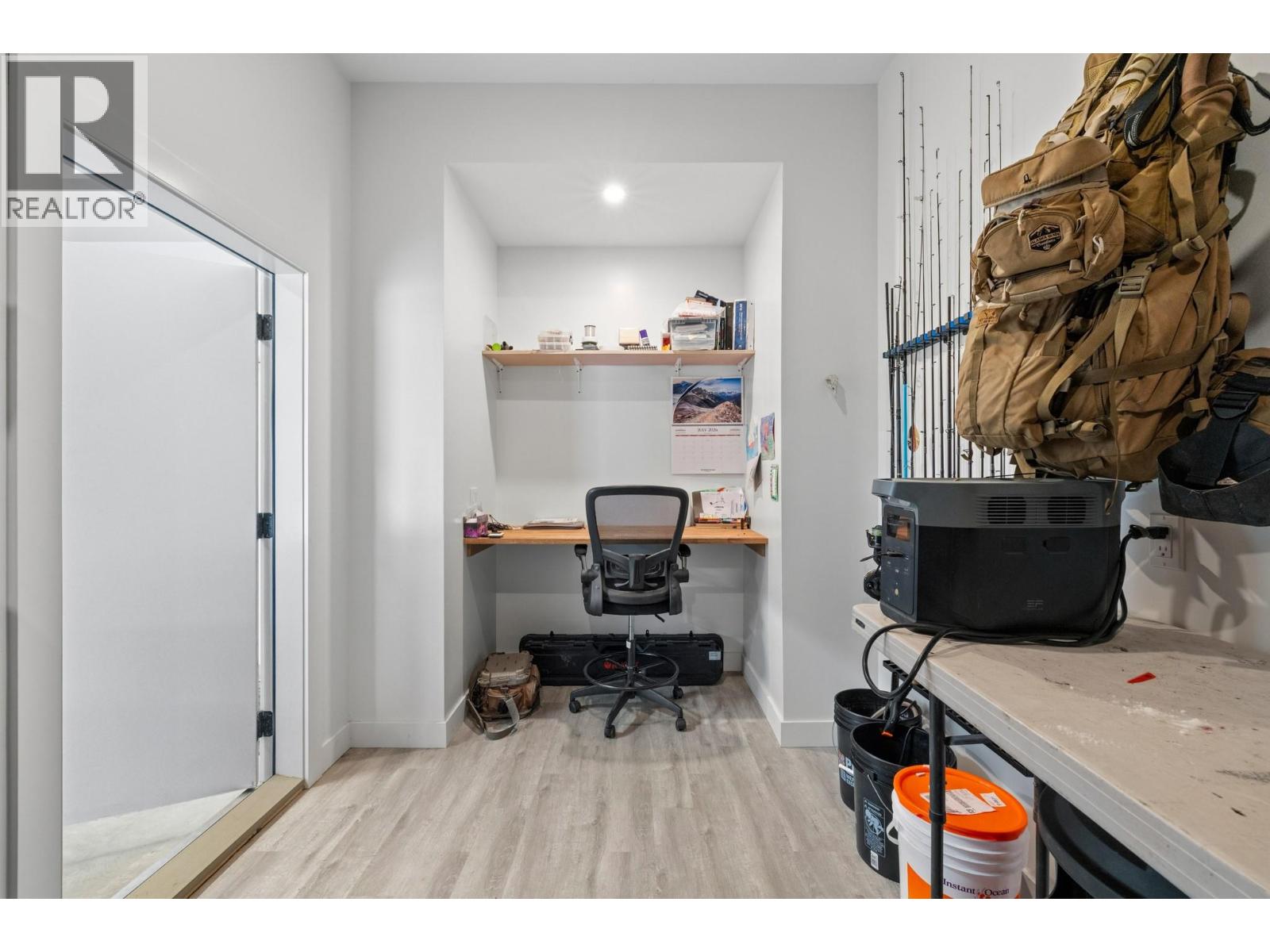 2475 Maquinna Road, Kelowna, British Columbia  V1W 2R9 - Photo 60 - 10403367