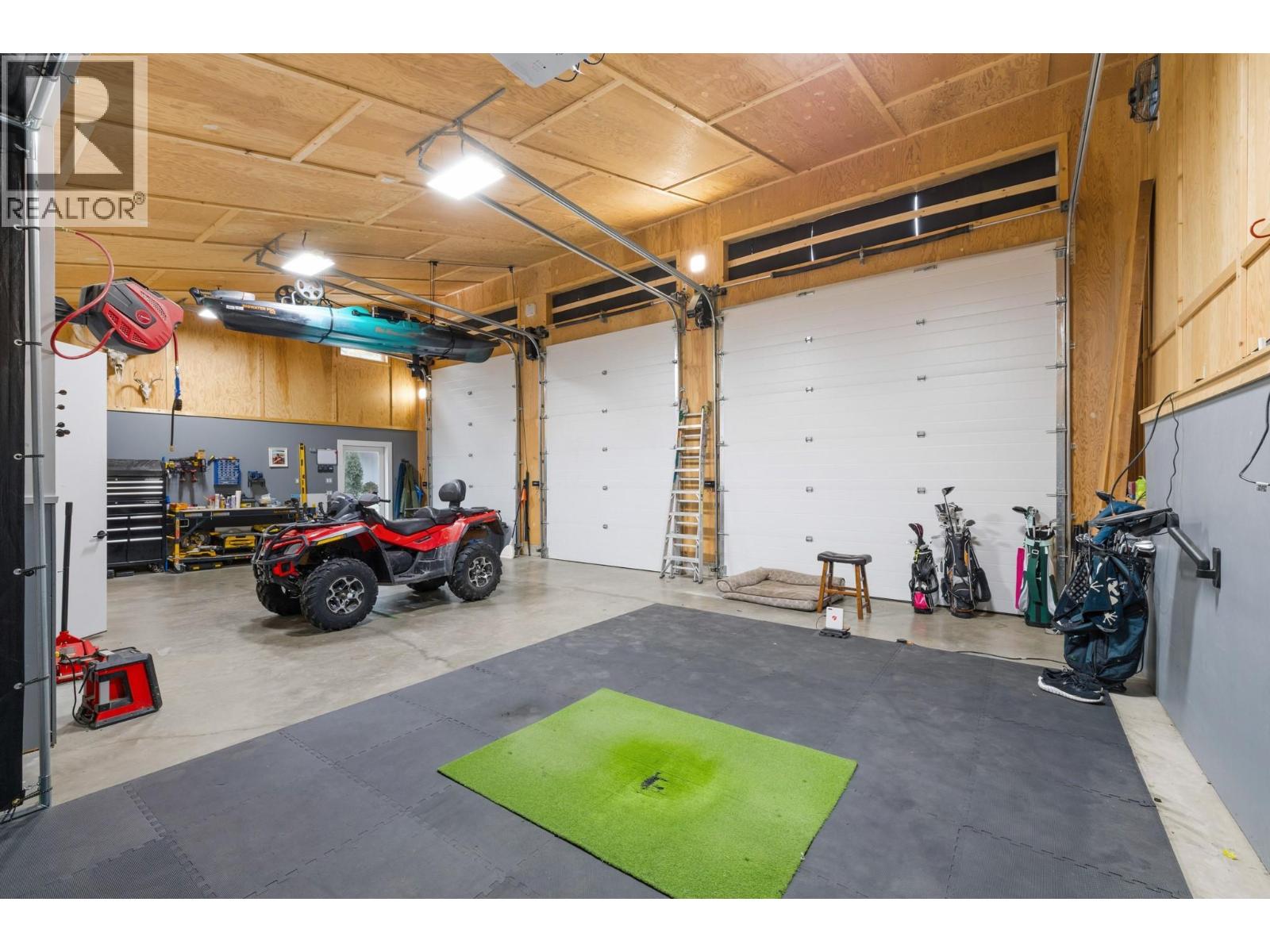 2475 Maquinna Road, Kelowna, British Columbia  V1W 2R9 - Photo 62 - 10403367