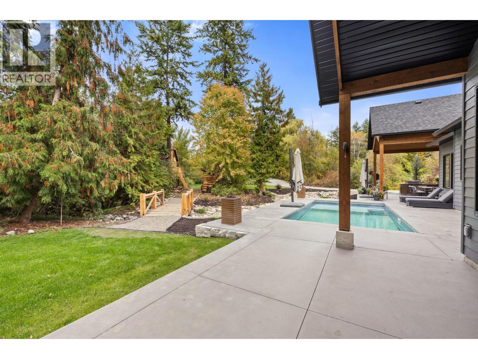 2475 Maquinna Road, Kelowna, British Columbia  V1W 2R9 - Photo 68 - 10403367