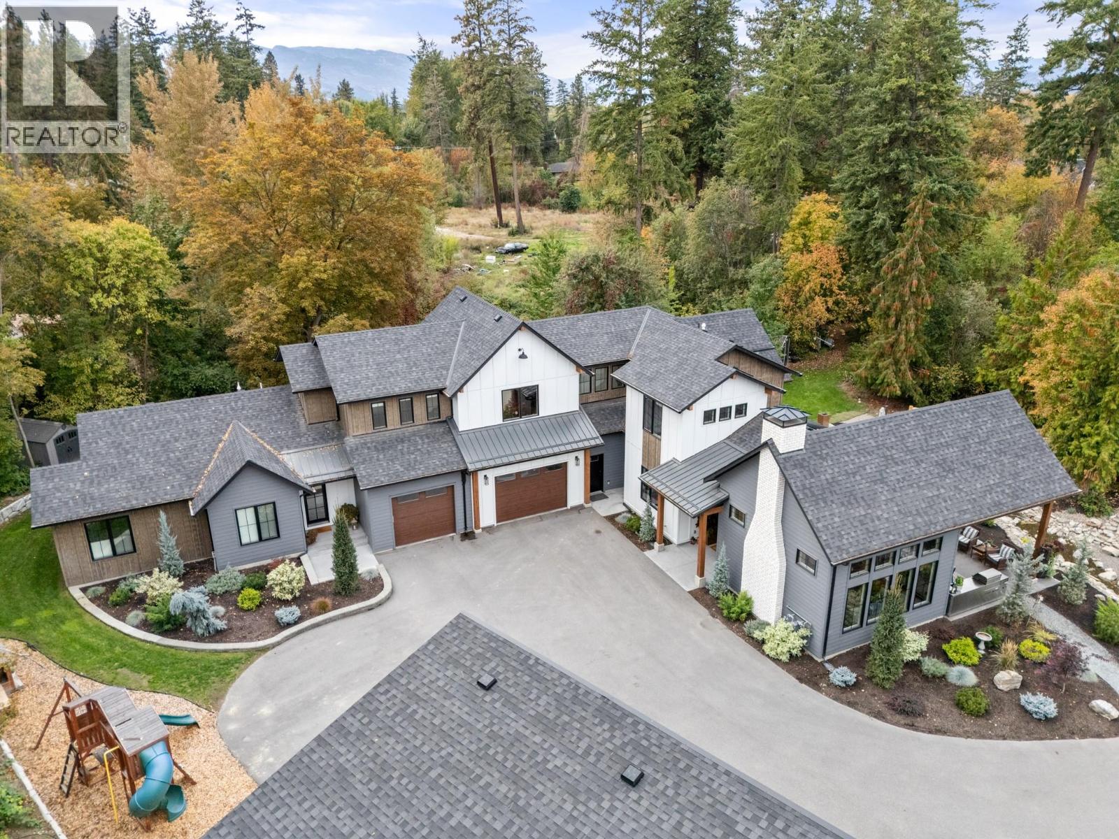 2475 Maquinna Road, Kelowna, British Columbia  V1W 2R9 - Photo 88 - 10403367