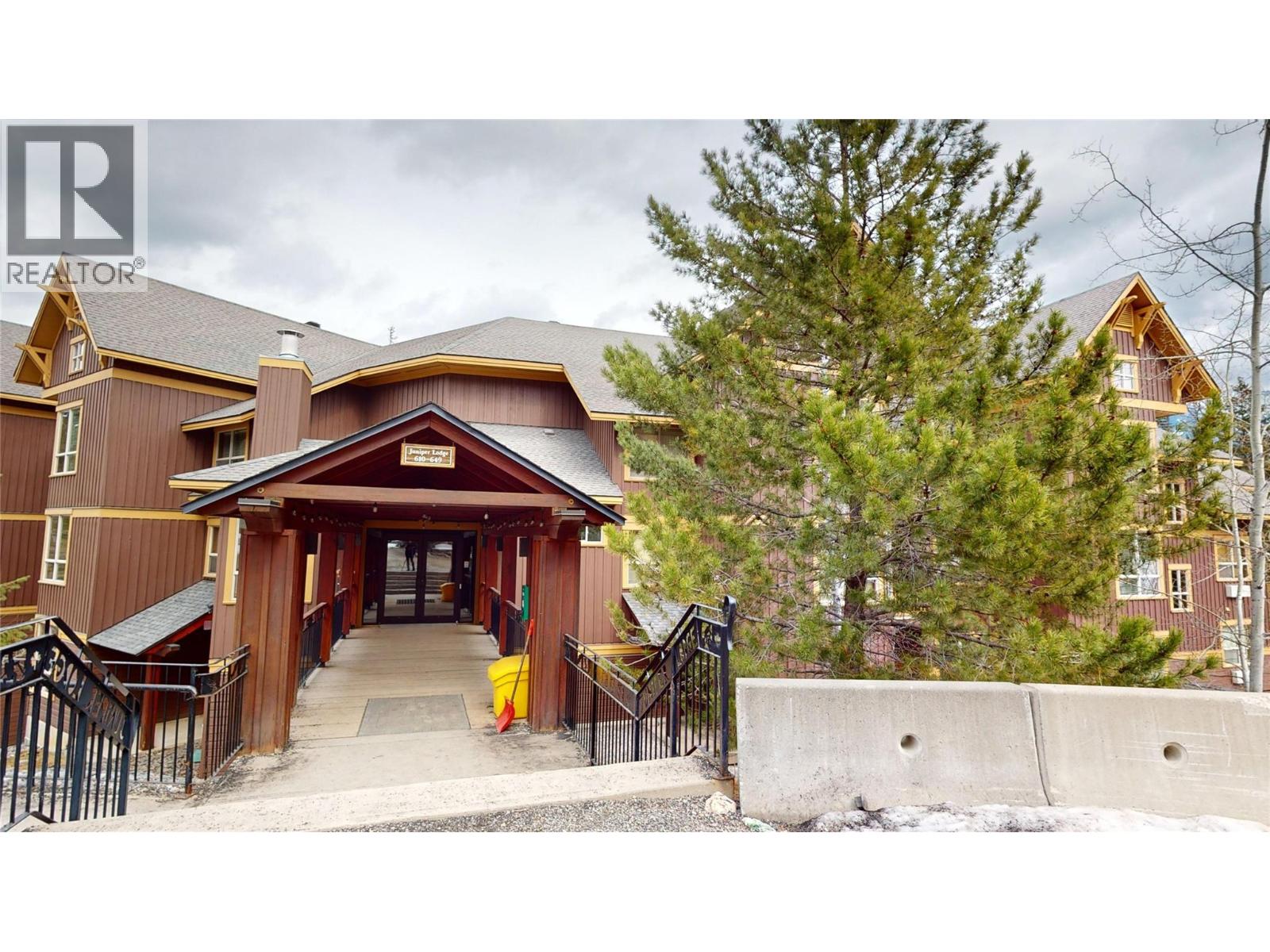 4559 Timberline Crescent Unit# 613b, Fernie, British Columbia  V0B 1M6 - Photo 1 - 10403151