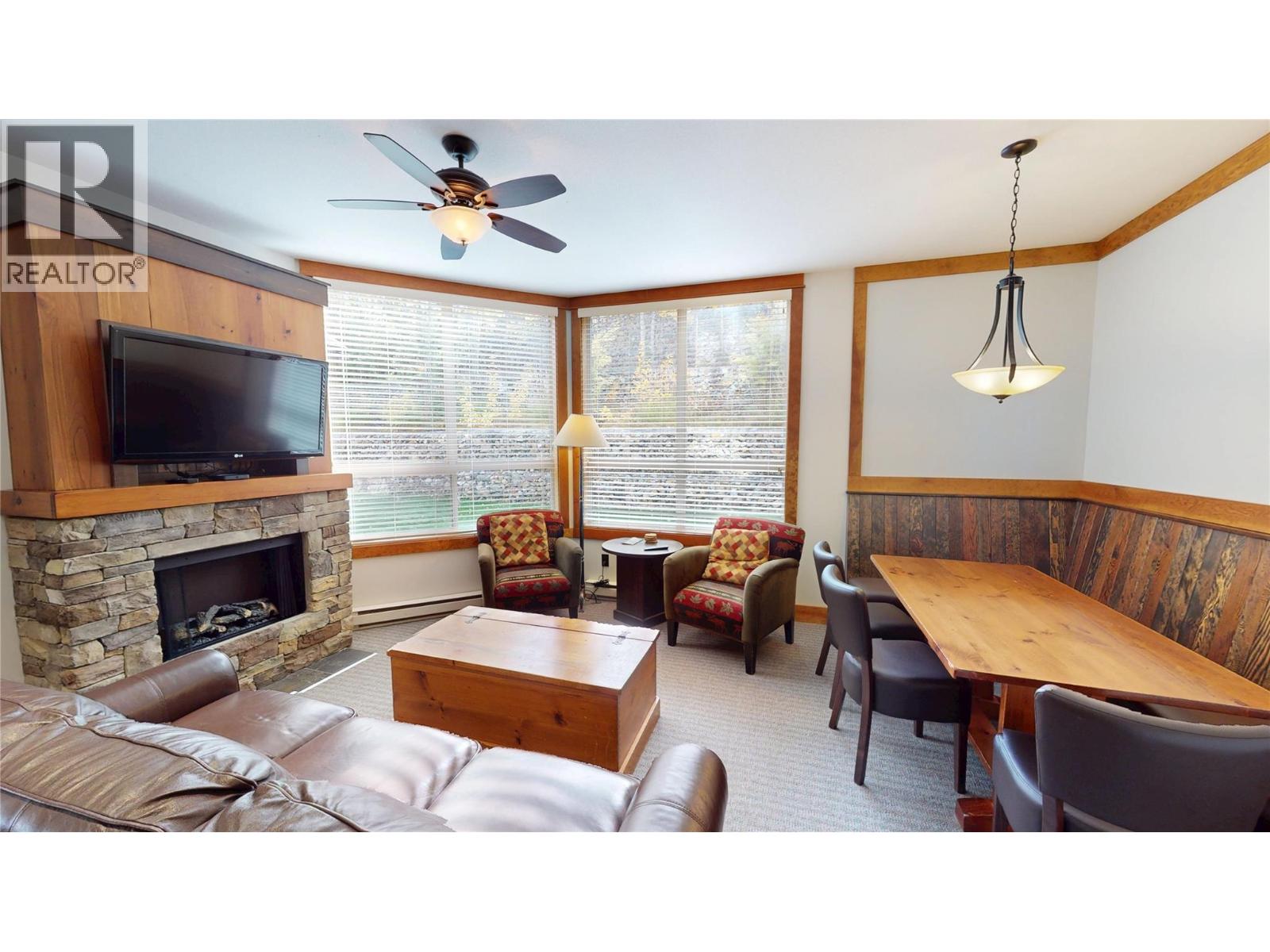 4559 Timberline Crescent Unit# 613b, Fernie, British Columbia  V0B 1M6 - Photo 2 - 10403151