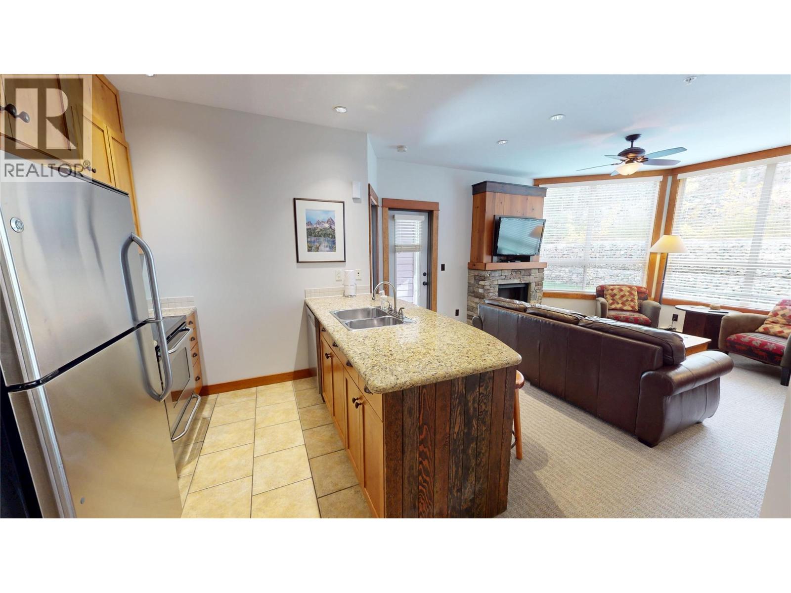 4559 Timberline Crescent Unit# 613b, Fernie, British Columbia  V0B 1M6 - Photo 9 - 10403151
