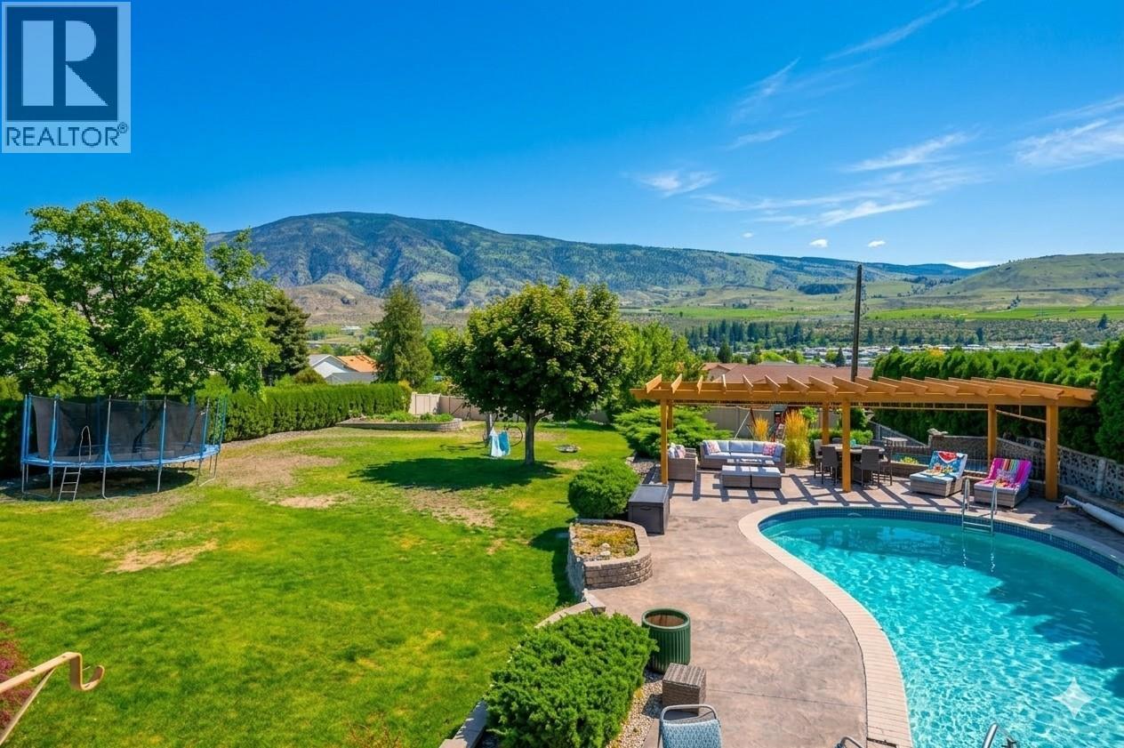 6521 Bellevue Drive, Oliver, British Columbia  V0H 1T4 - Photo 4 - 10403387