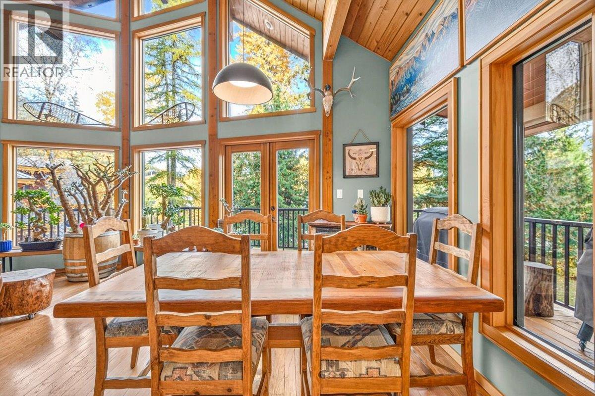 15 Alpine Trail Crescent, Fernie, British Columbia  V0B 1M5 - Photo 19 - 10403381