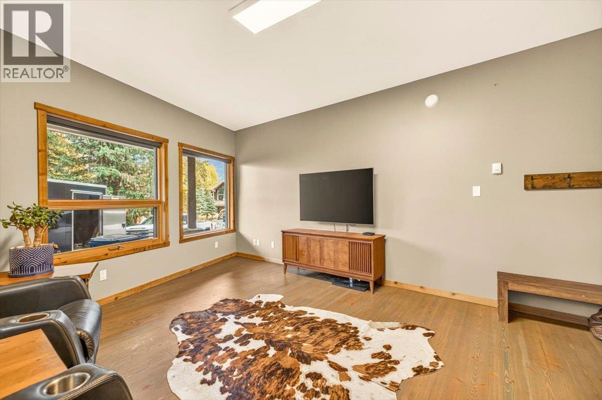 15 Alpine Trail Crescent, Fernie, British Columbia  V0B 1M5 - Photo 36 - 10403381