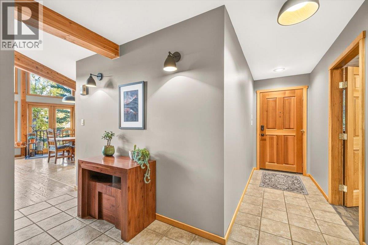 15 Alpine Trail Crescent, Fernie, British Columbia  V0B 1M5 - Photo 37 - 10403381