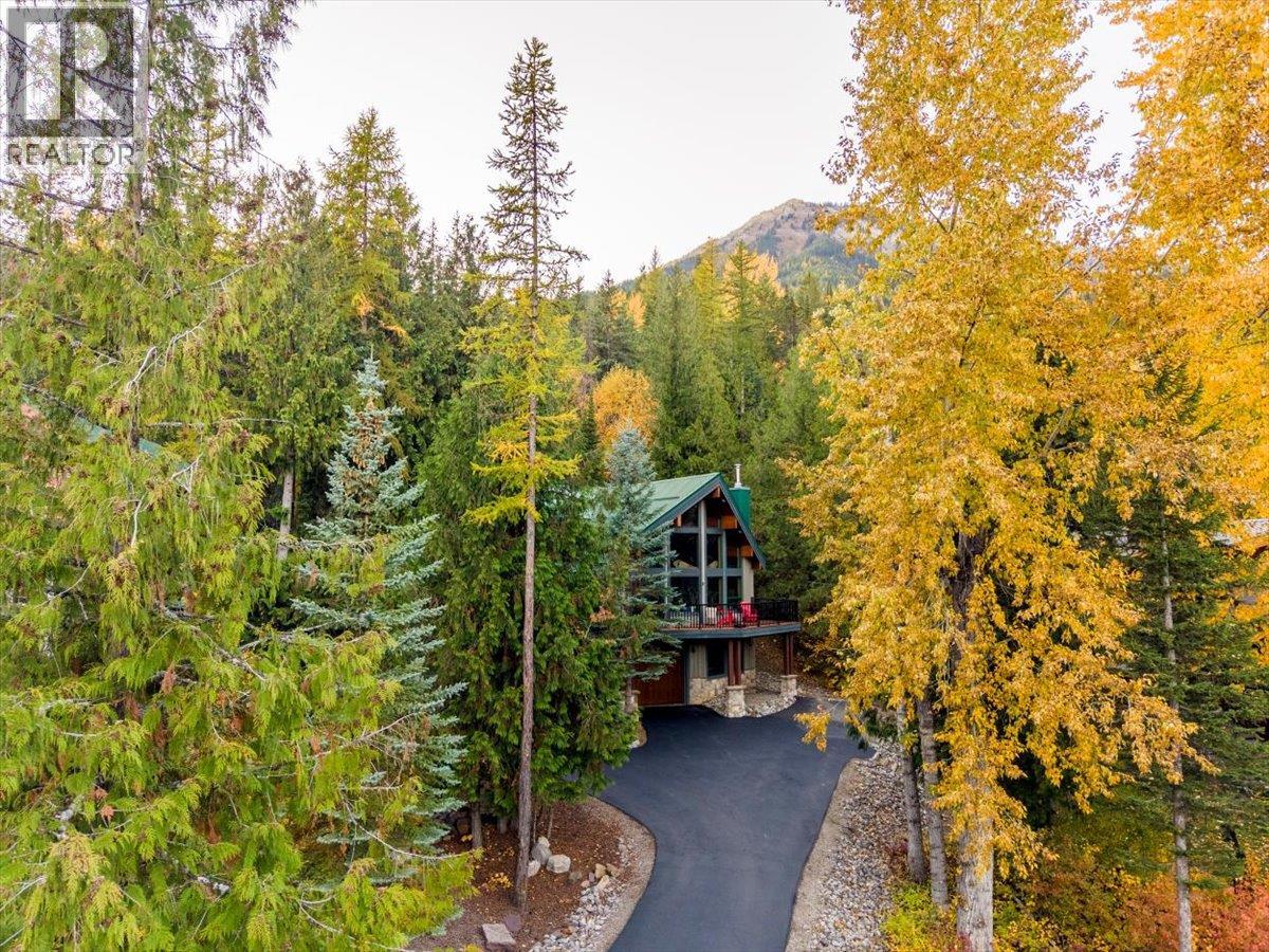 15 Alpine Trail Crescent, Fernie, British Columbia  V0B 1M5 - Photo 6 - 10403381