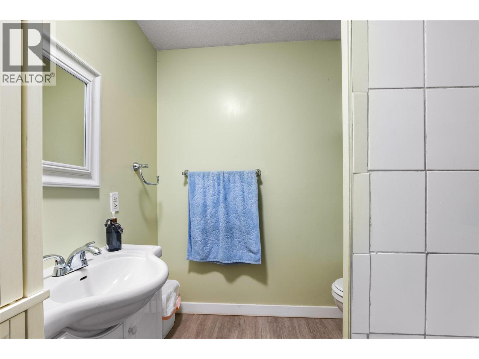 5977 Gardi Road, Kamloops, British Columbia  V1S 2A1 - Photo 30 - 10403349