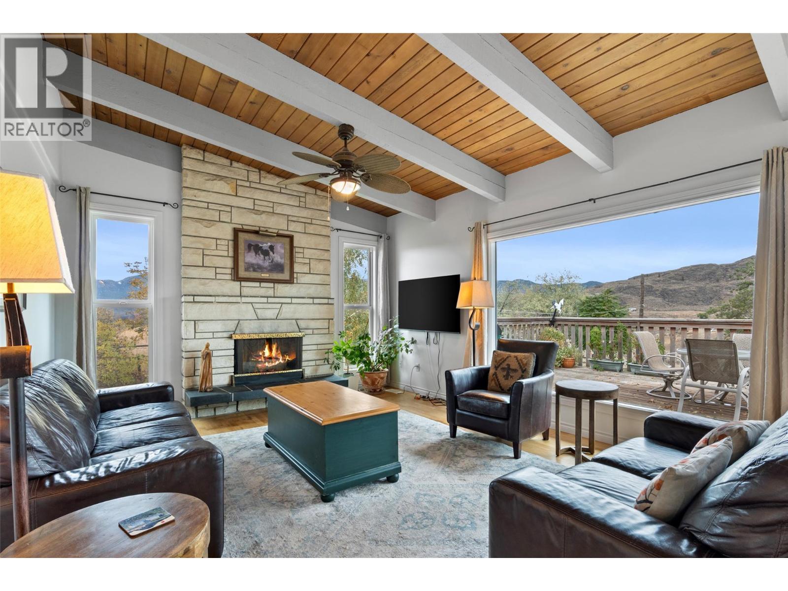 5977 Gardi Road, Kamloops, British Columbia  V1S 2A1 - Photo 5 - 10403349