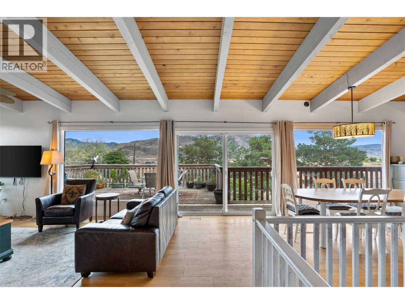 5977 Gardi Road, Kamloops, British Columbia  V1S 2A1 - Photo 6 - 10403349