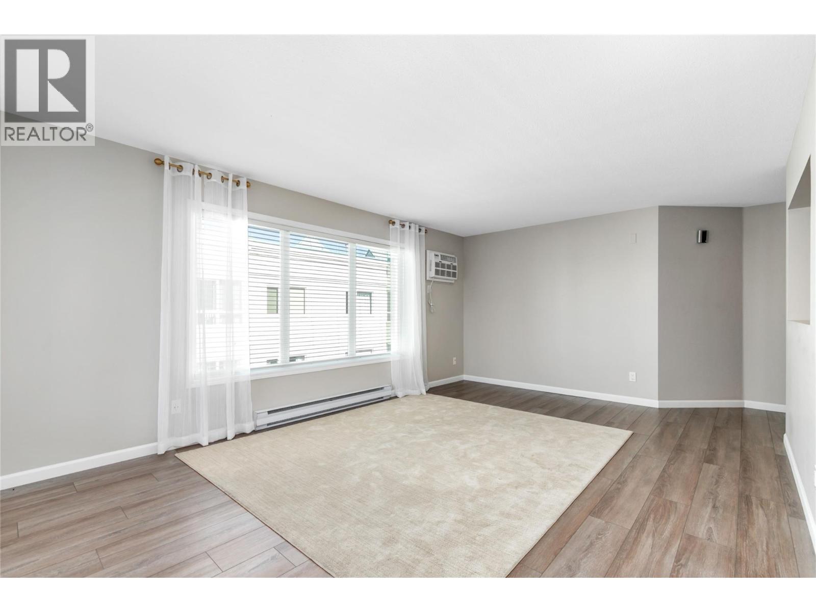1329 Klo Road Unit# 404, Kelowna, British Columbia  V1W 3N9 - Photo 10 - 10403261