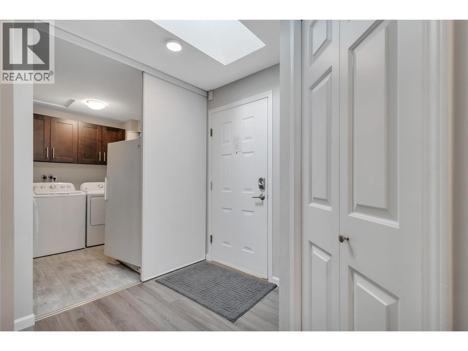 1329 Klo Road Unit# 404, Kelowna, British Columbia  V1W 3N9 - Photo 25 - 10403261