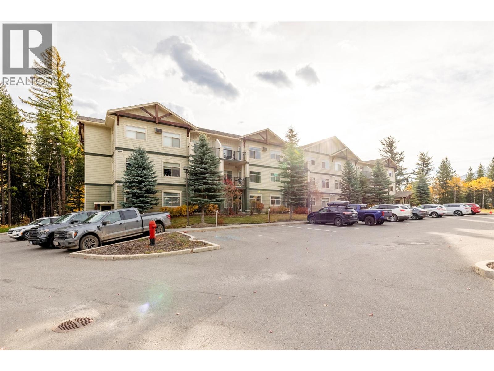 1330 Whitewood Crescent Unit# 210, Sparwood, British Columbia  V0B 2G2 - Photo 1 - 10403383