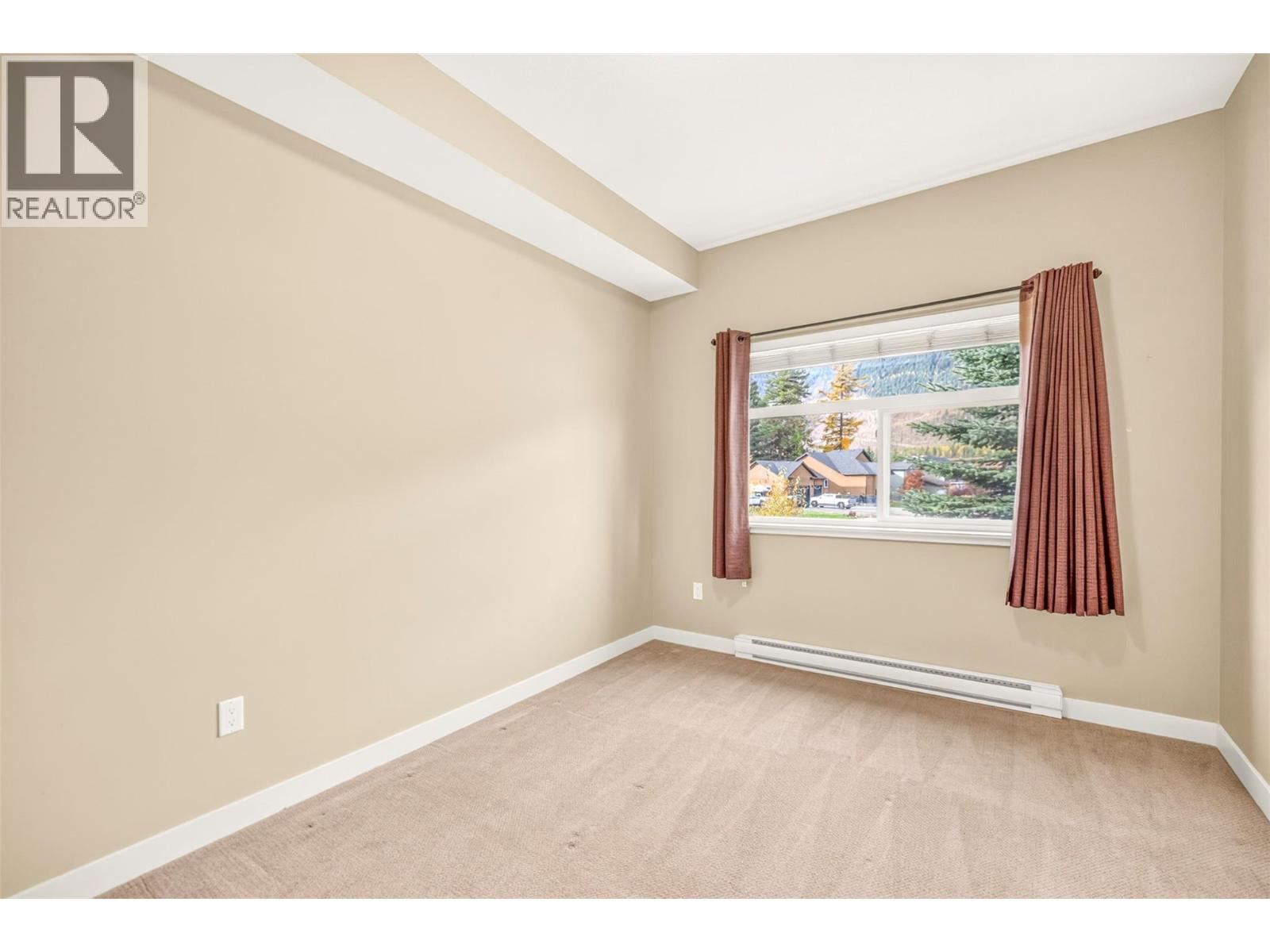 1330 Whitewood Crescent Unit# 210, Sparwood, British Columbia  V0B 2G2 - Photo 20 - 10403383