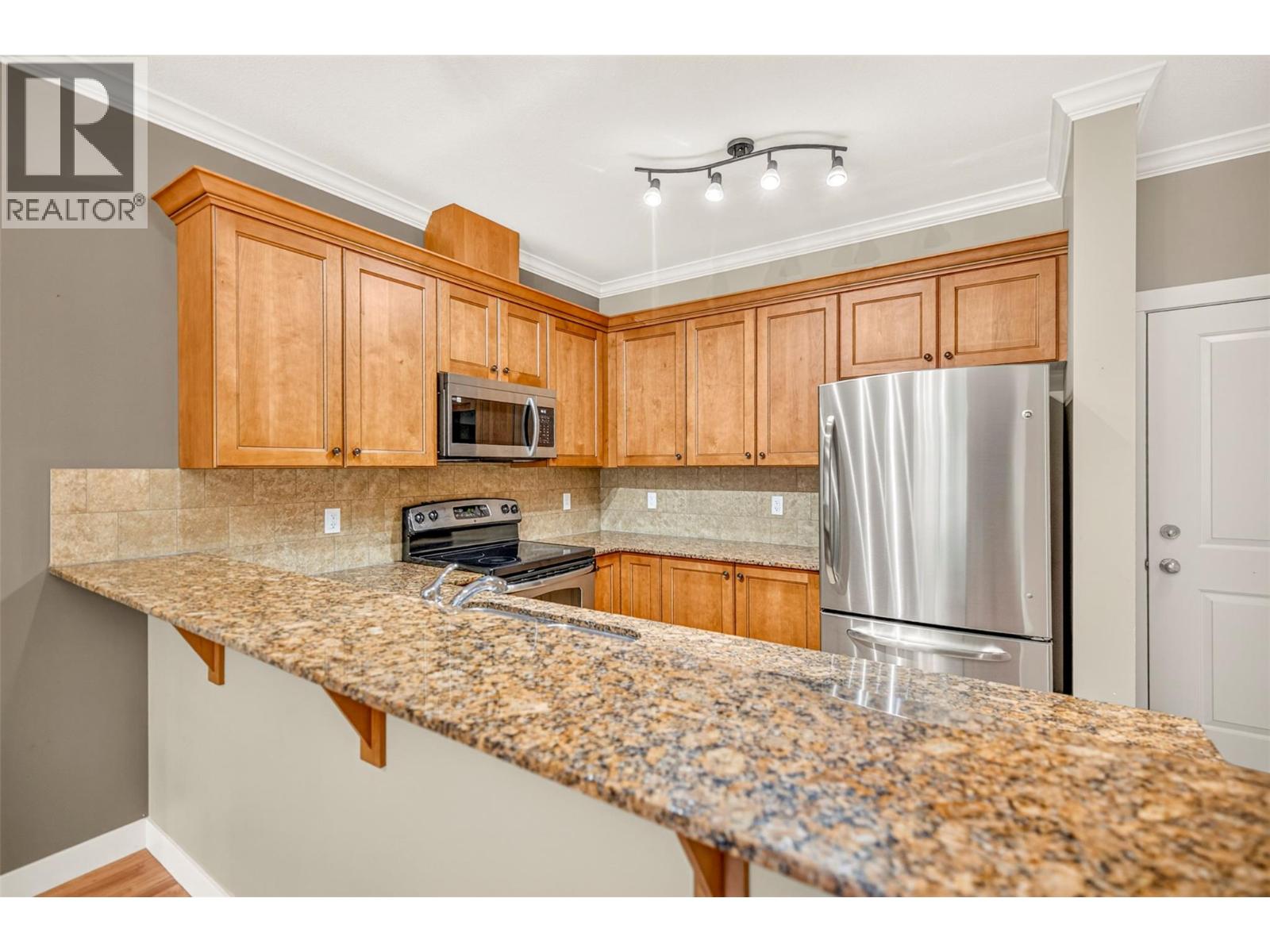 1330 Whitewood Crescent Unit# 210, Sparwood, British Columbia  V0B 2G2 - Photo 9 - 10403383