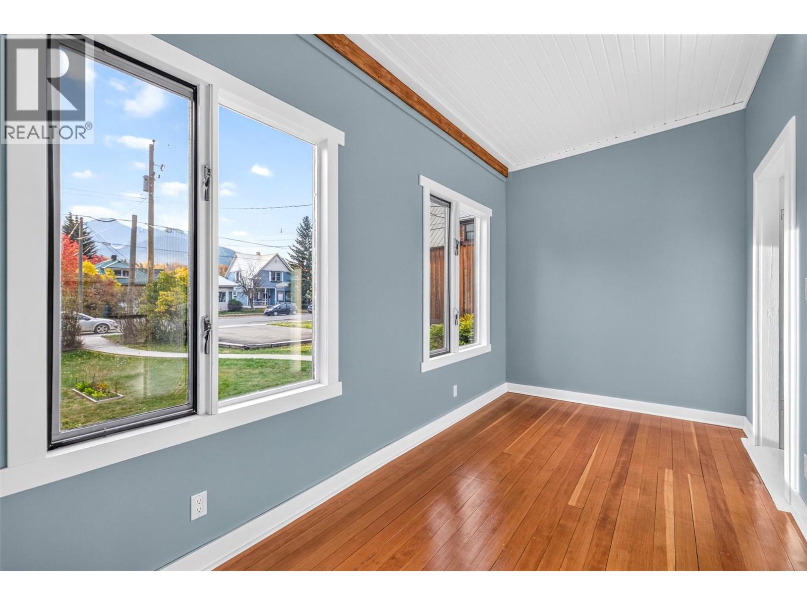 761 4th Avenue, Fernie, British Columbia  V0B 1M0 - Photo 41 - 10403382