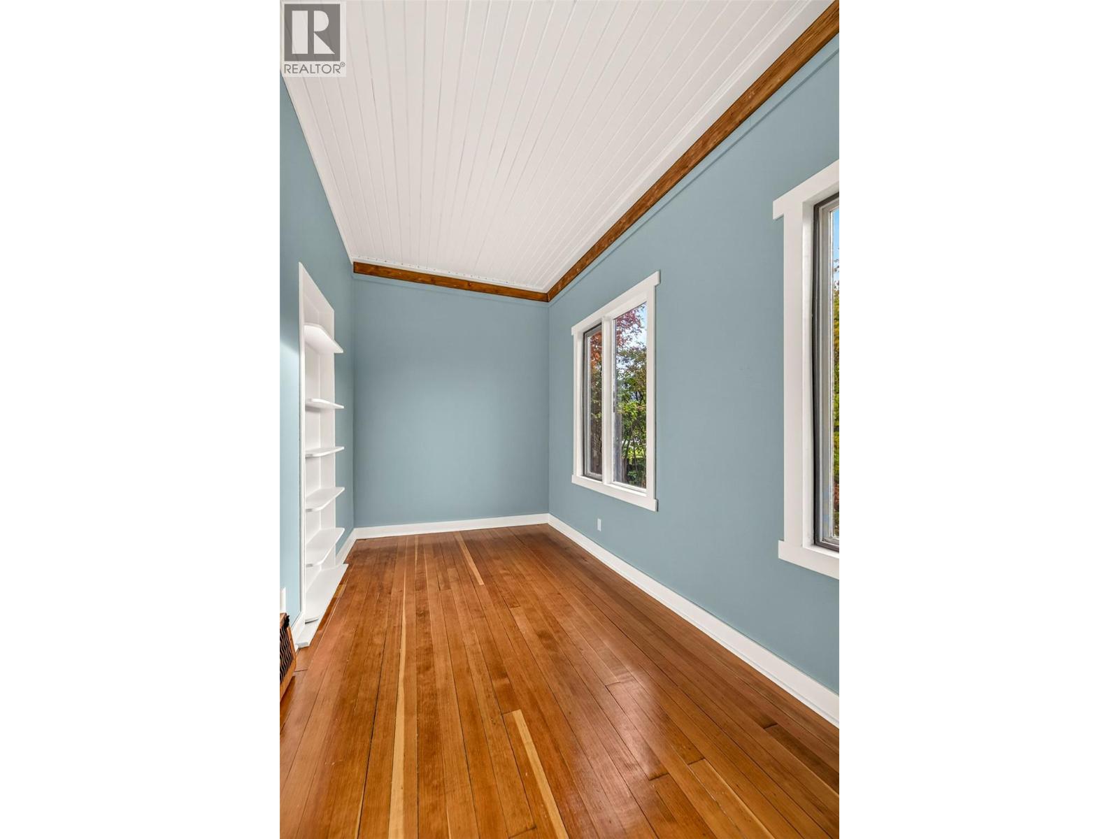 761 4th Avenue, Fernie, British Columbia  V0B 1M0 - Photo 42 - 10403382