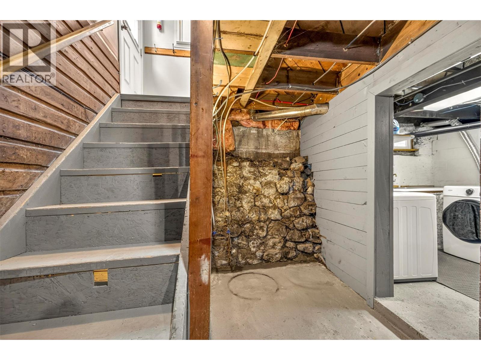 761 4th Avenue, Fernie, British Columbia  V0B 1M0 - Photo 51 - 10403382