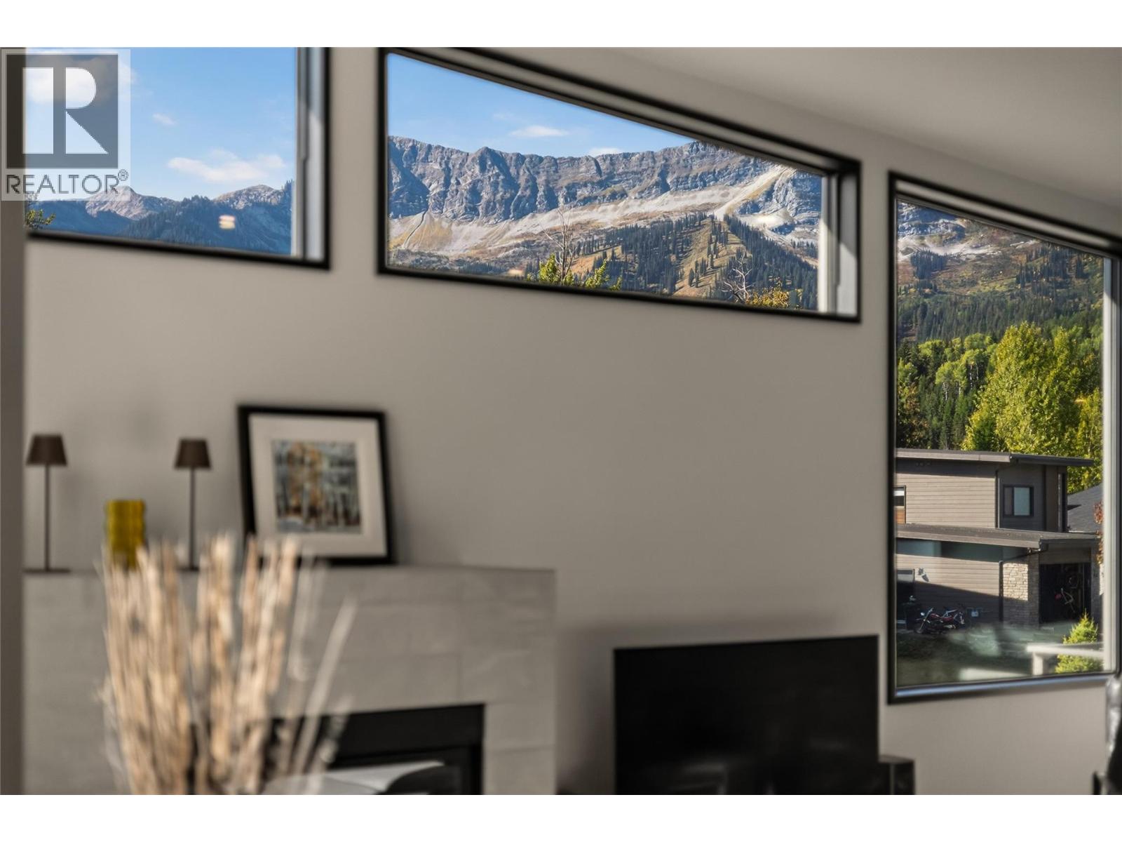 1 Huckleberry Place, Fernie, British Columbia  V0B 1M1 - Photo 34 - 10403243