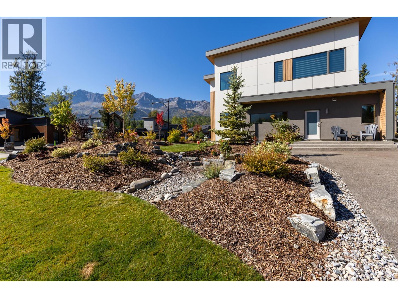 1 Huckleberry Place, Fernie, British Columbia  V0B 1M1 - Photo 8 - 10403243